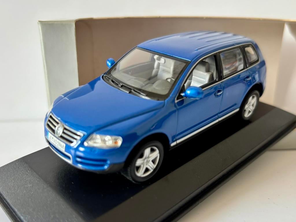 1:43  Vw touareg, Enlèvement ou Envoi, Comme neuf, MiniChamps