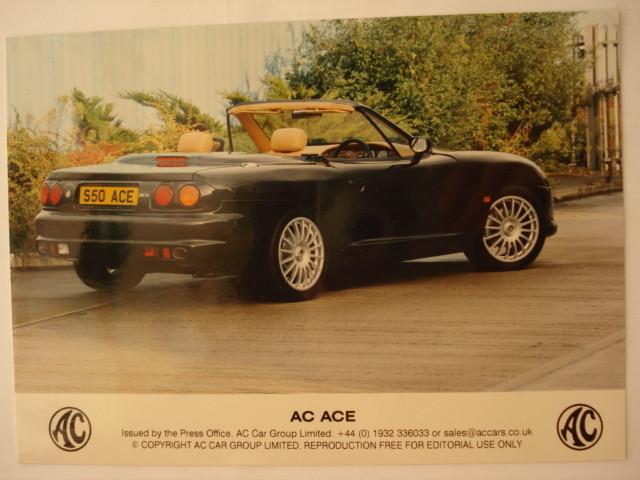 AC 3-litre 3000ME 1973 Ford Brochure AC Ace 1998 Press photo, Envoi, Utilisé, Ford