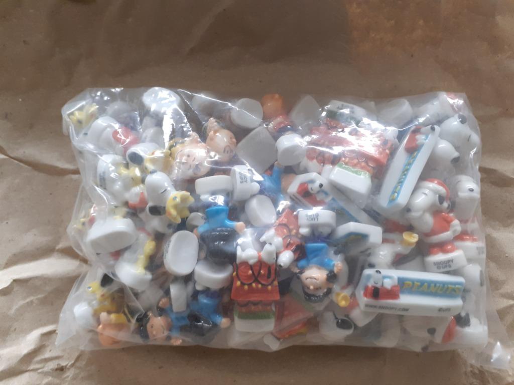 NEUVES PAQUET DE 100 FEVES SNOOPY jamais utilisées, Maison & Meubles, Cuisine | Ustensiles de cuisine, Neuf, Enlèvement ou Envoi