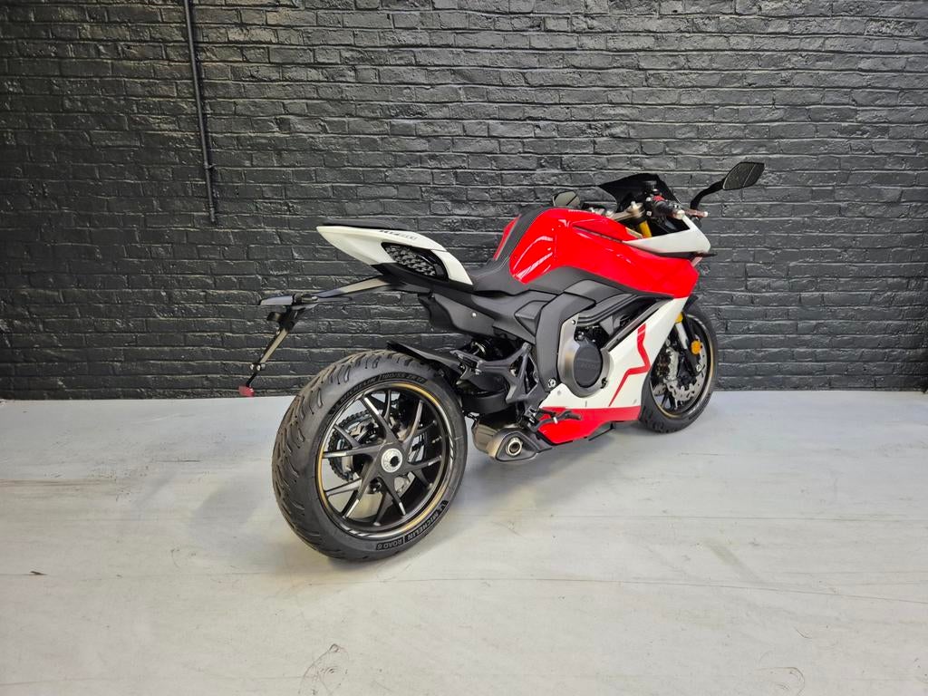 Nieuw: Mash K750, Motoren, 2 cilinders, Nieuw, Bedrijf, Sport