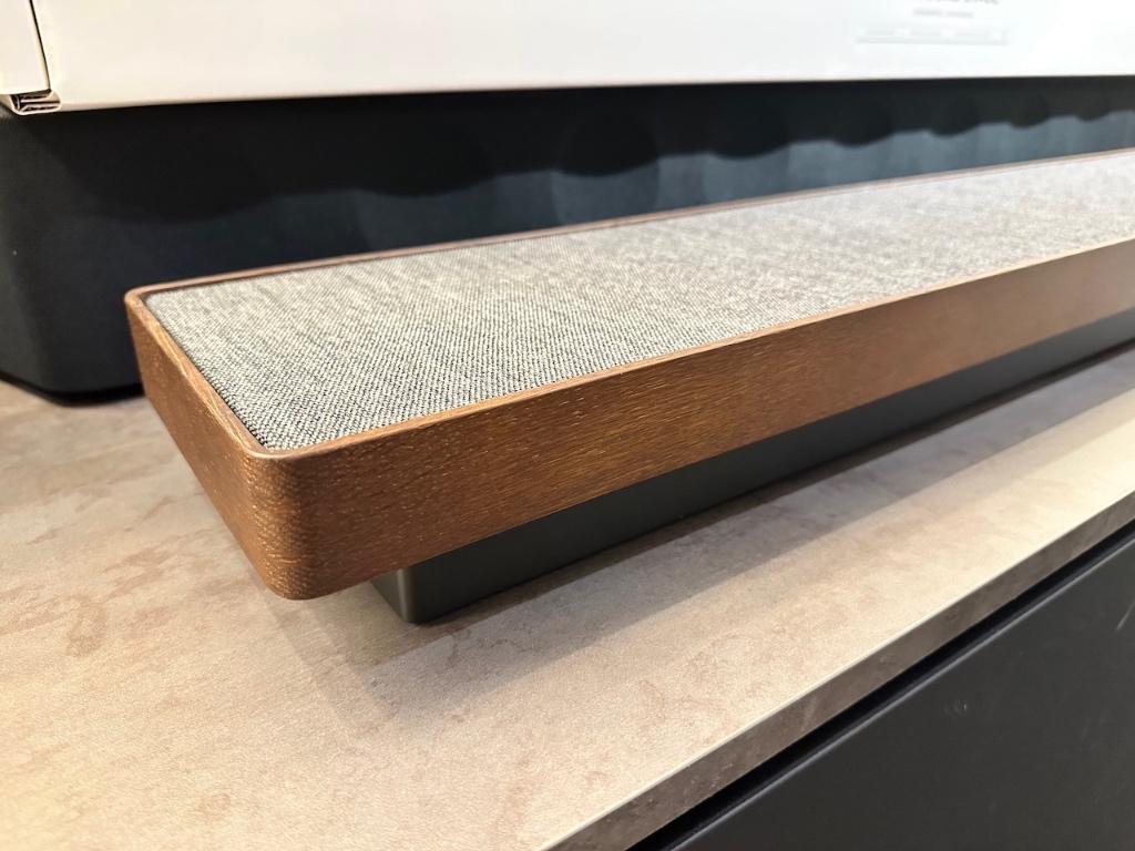 Bang & Olufsen Beosound Stage Smoked Oak soundbar B&O, Audio, Tv en Foto, Ophalen, Info@bang-olufsen.dk, Zo goed als nieuw, Bluetooth