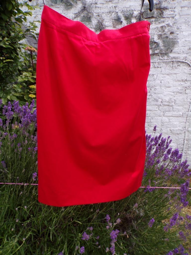 YVES SAINT LAURENT VARIATIE ROK NOOIT GEDRAGEN, Ophalen, Autre, Nieuw, Knielengte