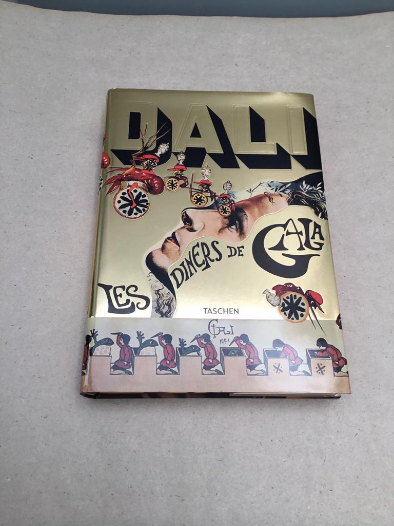 Boek Dali Diners de Gala Taschen, Boeken, Ophalen of Verzenden, Nieuw