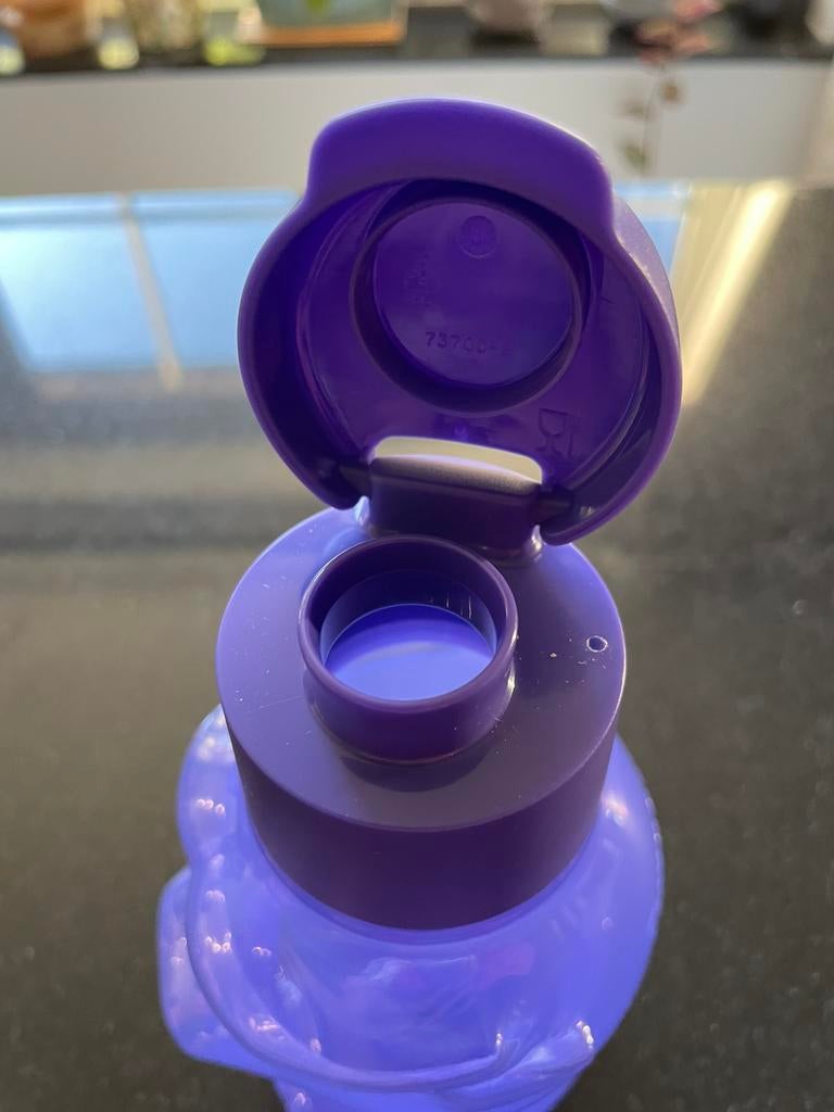 Bouteille à boire Buffalo Tupperware pour enfants, Neuf, Tupperware, Enlèvement ou Envoi, Brussel