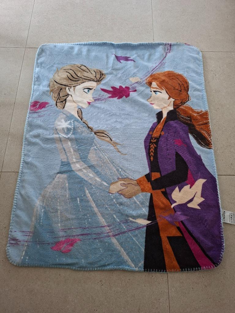 Plaid Frozen Anna & Elsa, Ophalen of Verzenden, Overige figuren, Zo goed als nieuw, Kleding of Textiel