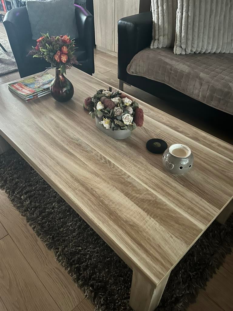 Salon tafel 1.25, Ophalen