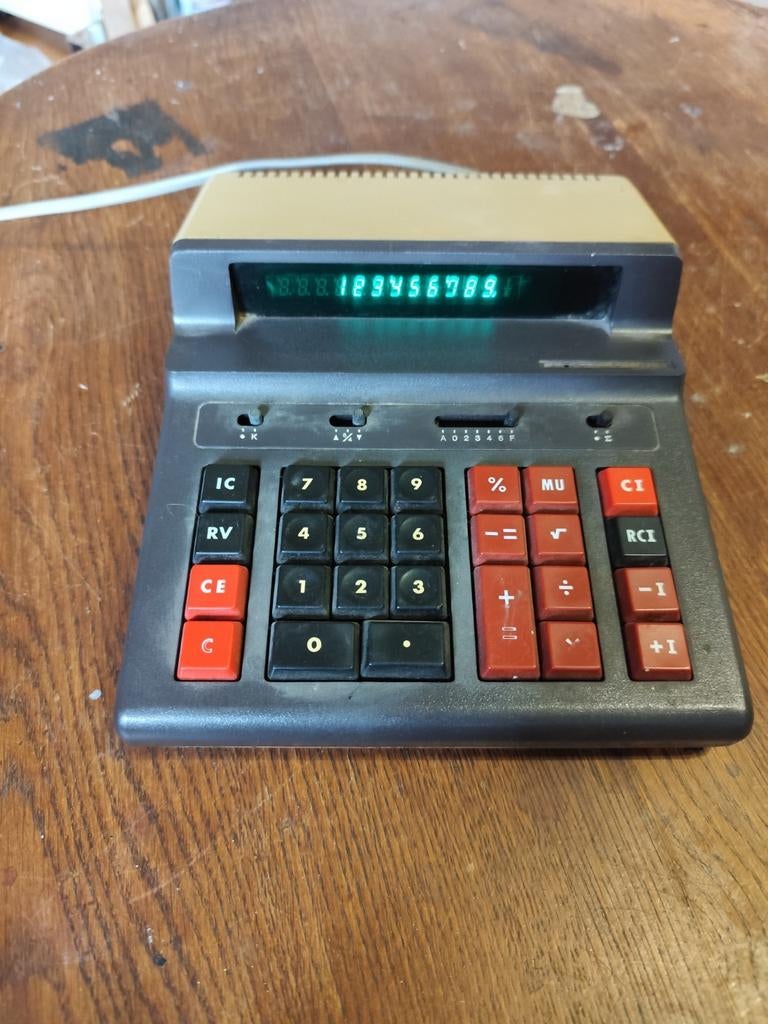 Calculatrice facit 2102, Enlèvement