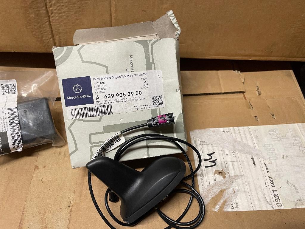 antenne Vito Vito W639 A6399053900, Enlèvement ou Envoi, Neuf, Mercedes-Benz