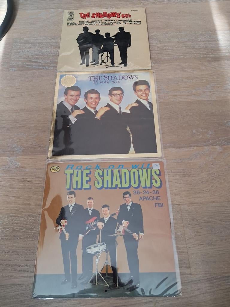 3 albums The Shadows, CD & DVD, Enlèvement ou Envoi