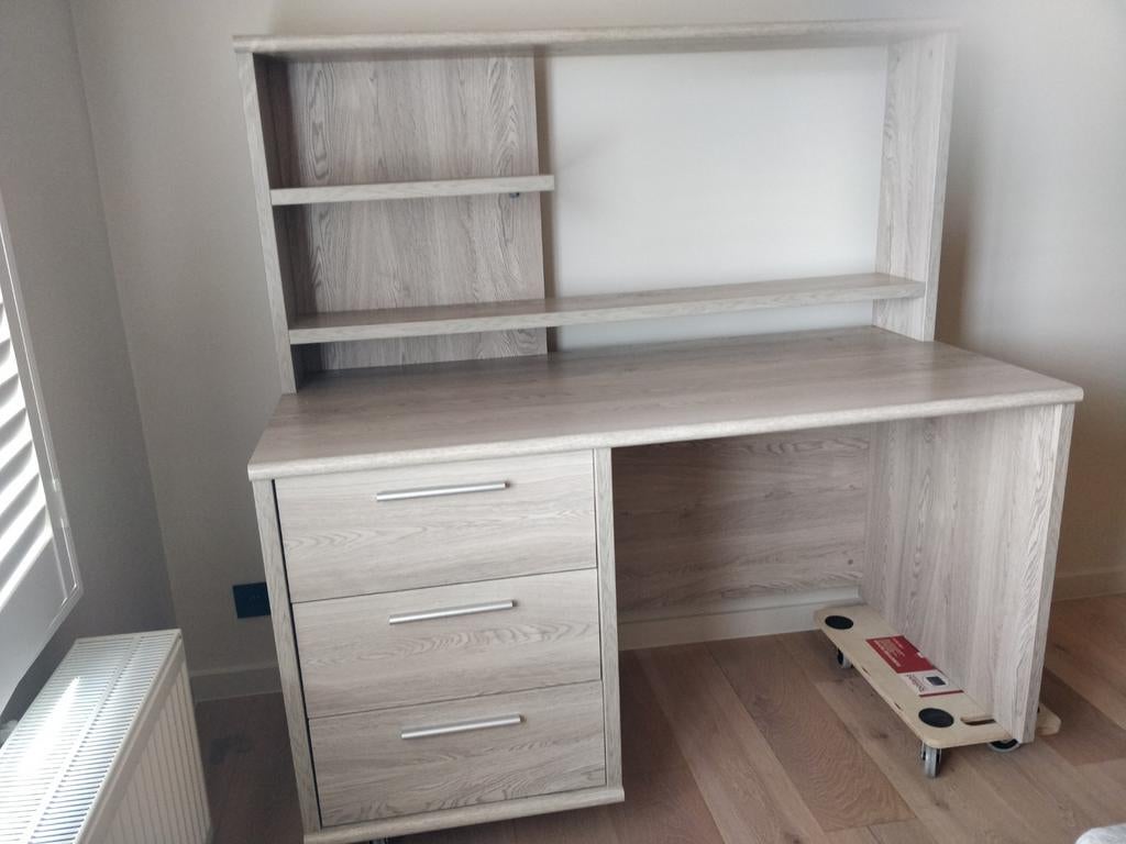 Bureaumeubel van kinderkamer tienerkamer, Huis en Inrichting, Bureaus, Ophalen