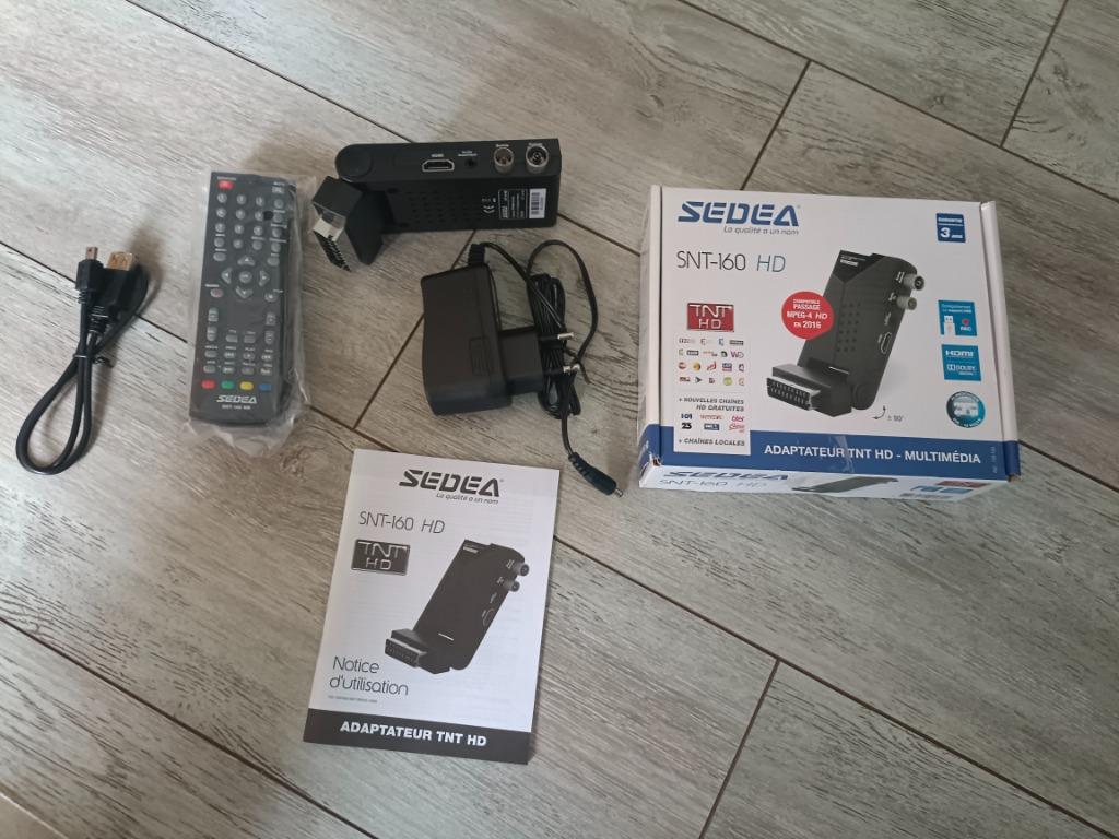 SEDEA Onzichtbare en compacte Mini HD DTT-ontvanger, Ophalen, Zo goed als nieuw, Decoder
