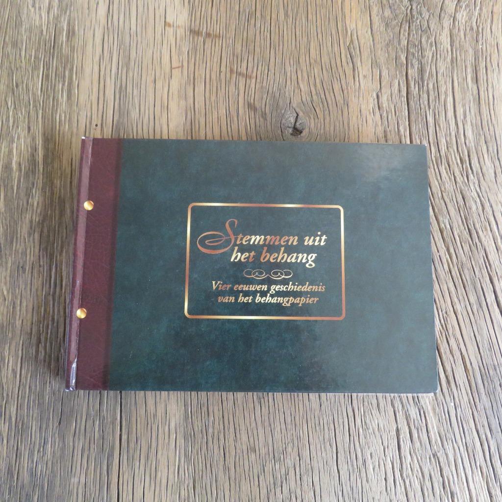Stemmen uit het behang Bernard Jacqué Geert Wisse, Boeken, Ophalen of Verzenden