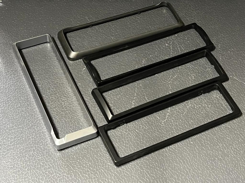 5 stuks 1-DIN auto radio afdekplaatjes, Ophalen of Verzenden, Zo goed als nieuw