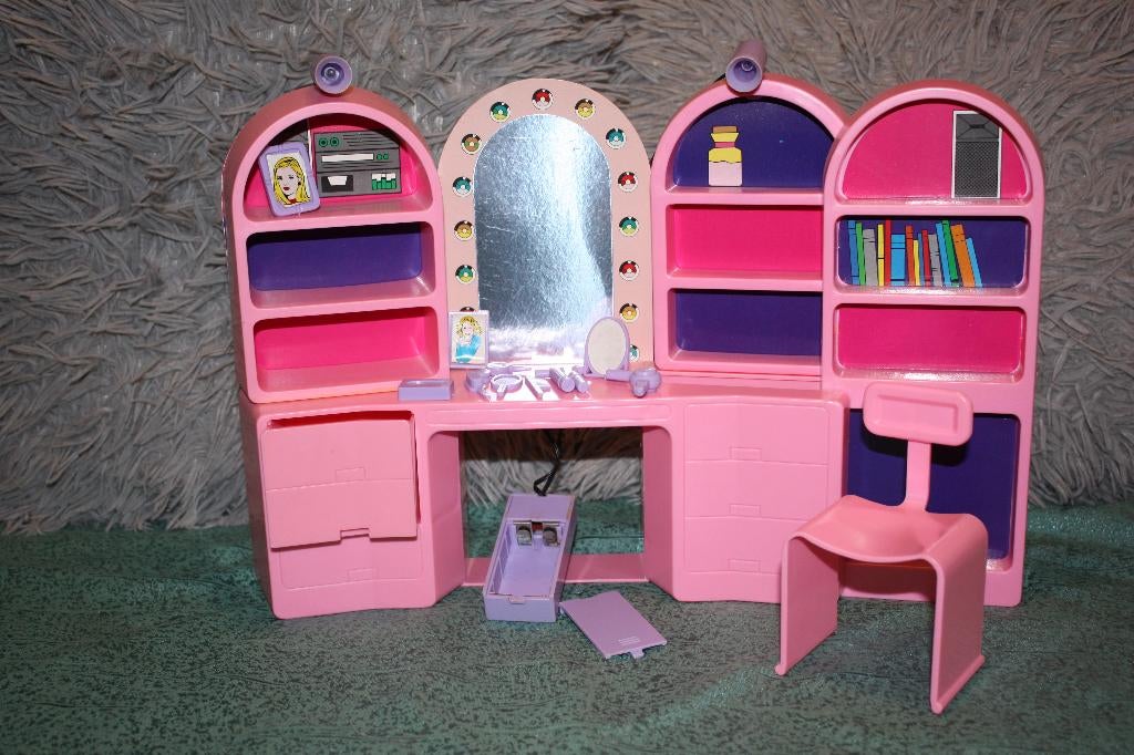 Meritus barbie-like doll kapsalon, acc. en werkende spots, Ophalen of Verzenden, Zo goed als nieuw, Barbie