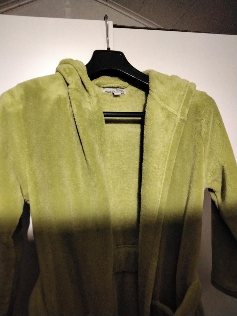 peignoir fille couleur vert taille 134/140, Ophalen, Gebruikt