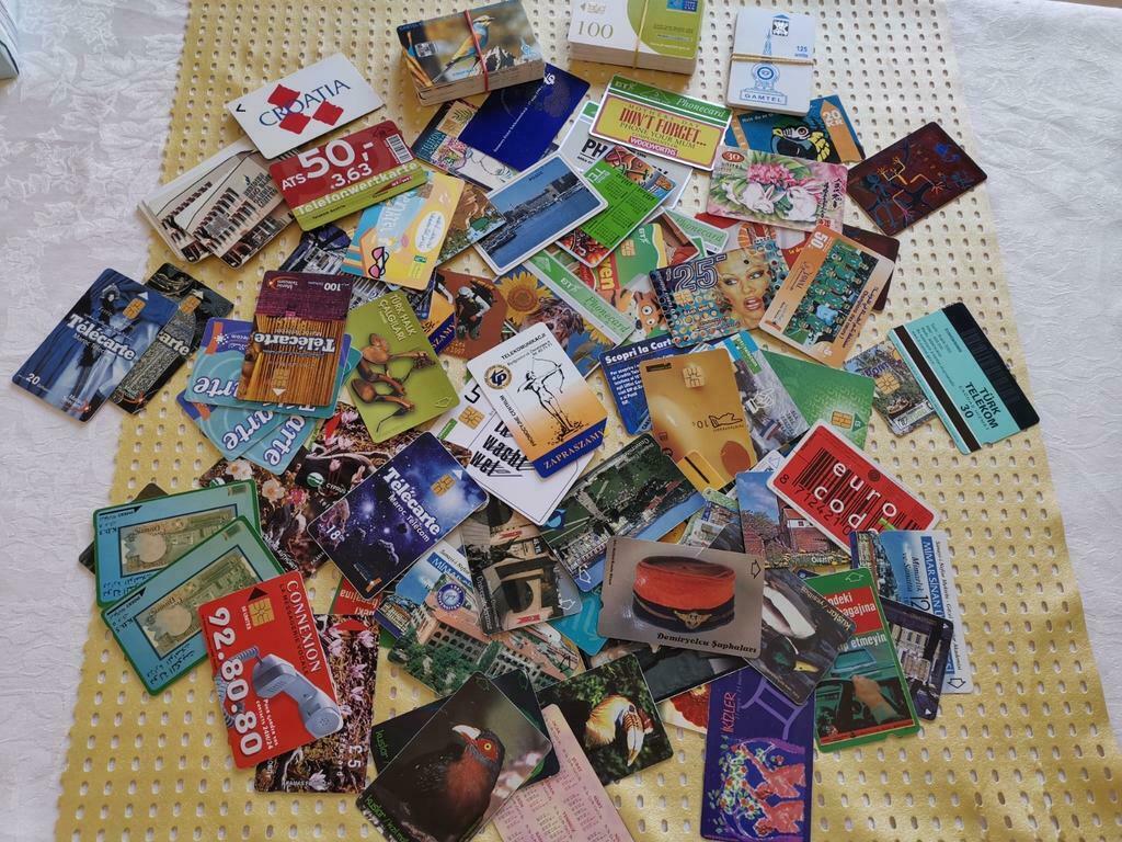 129 cartes téléphone du monde, Enlèvement ou Envoi