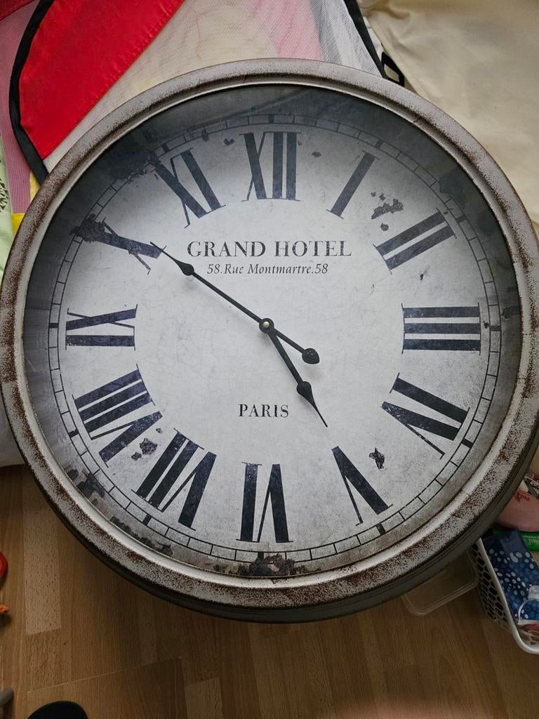 Grote wandklok landelijke stijl, Ophalen, Zo goed als nieuw, Analoog, Wandklok