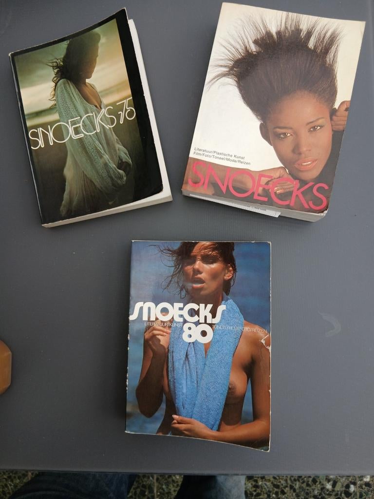 SNOECKS 1975 , 1980 , 1986, Boeken, Ophalen of Verzenden, Gelezen