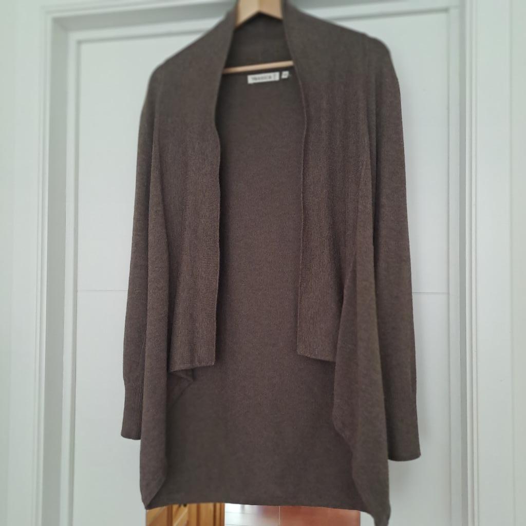 Pull brun clair long, Vêtements | Femmes, Pulls & Gilets, Taille 38/40 (M), Enlèvement ou Envoi, YESSICA C&A, Comme neuf