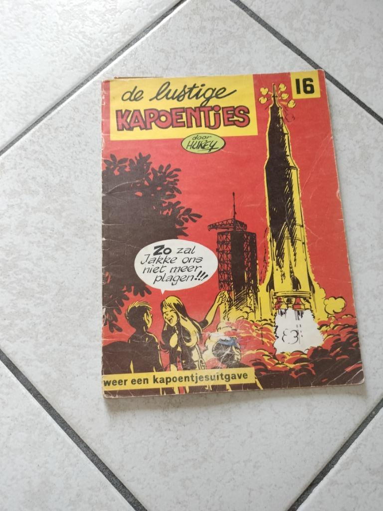 Strip DE LUSTIGE KAPOENTJES 16 - Hurey, Boeken, Gelezen, Hurey, Eén stripboek, Ophalen of Verzenden