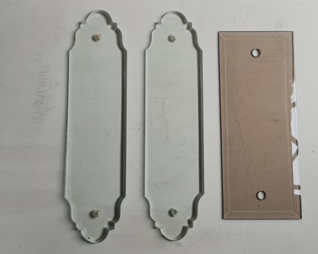 3 anciennes plaques de porte de château 2 cristaux et 1 fumé, Enlèvement ou Envoi
