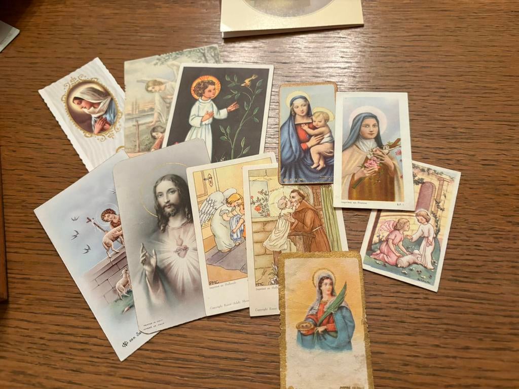 Enkele kleine religieuze prentjes, Ophalen of Verzenden, Gebruikt