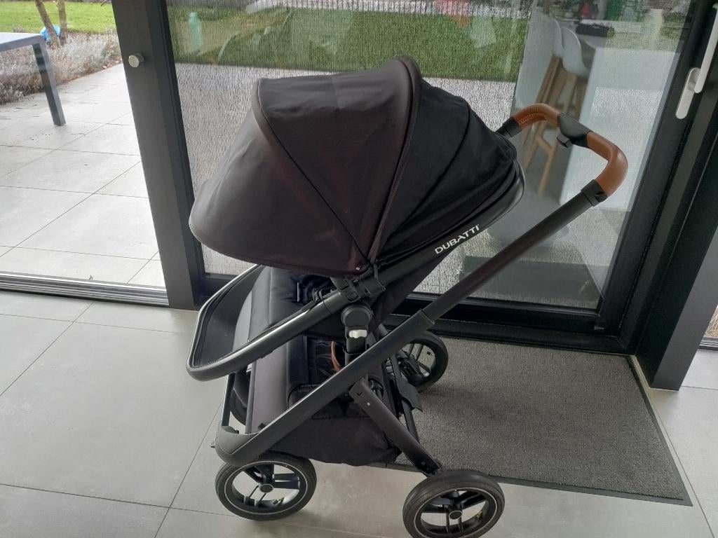 Dubatti one kinderwagen, Enfants & Bébés, Poussettes & Combinaisons, Comme neuf, Poussette, Autres marques, Voiture duo, Pneus