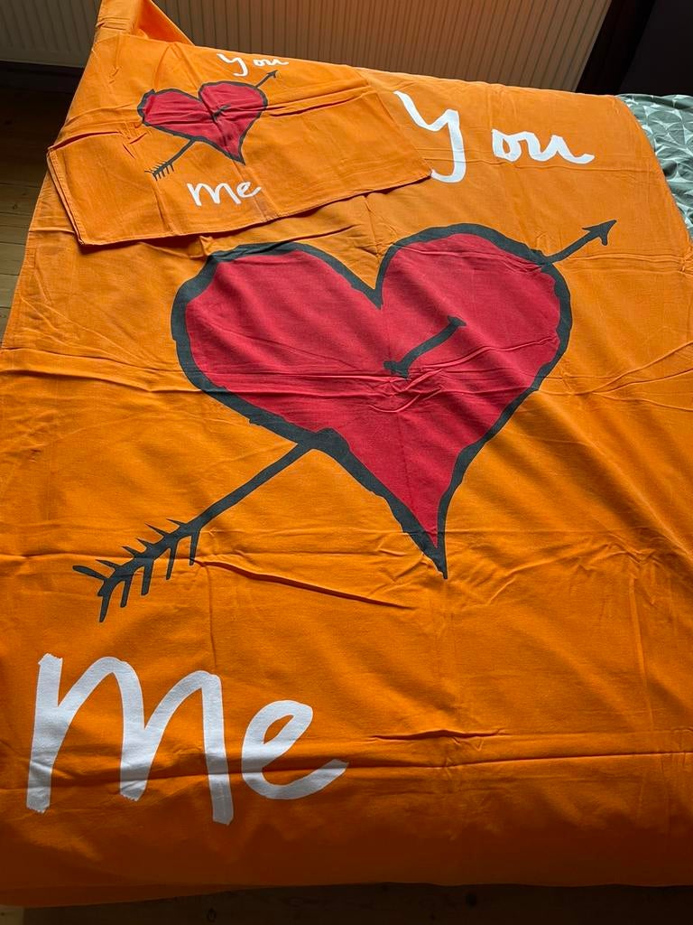 Housse de couette et taie orangé, Enlèvement, Comme neuf