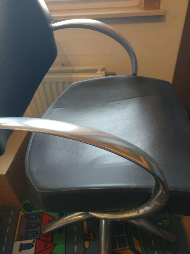 Kappersstoel merk Miletti te koop!!, Antiek en Kunst, Antiek | Meubels | Stoelen en Sofa's, Ophalen