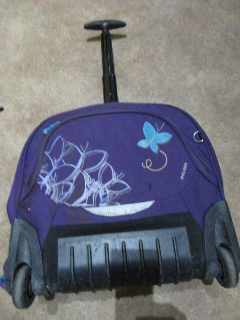cartable à roulettes, portage à dos possible, Delsey MAUVE, Ophalen, Gebruikt