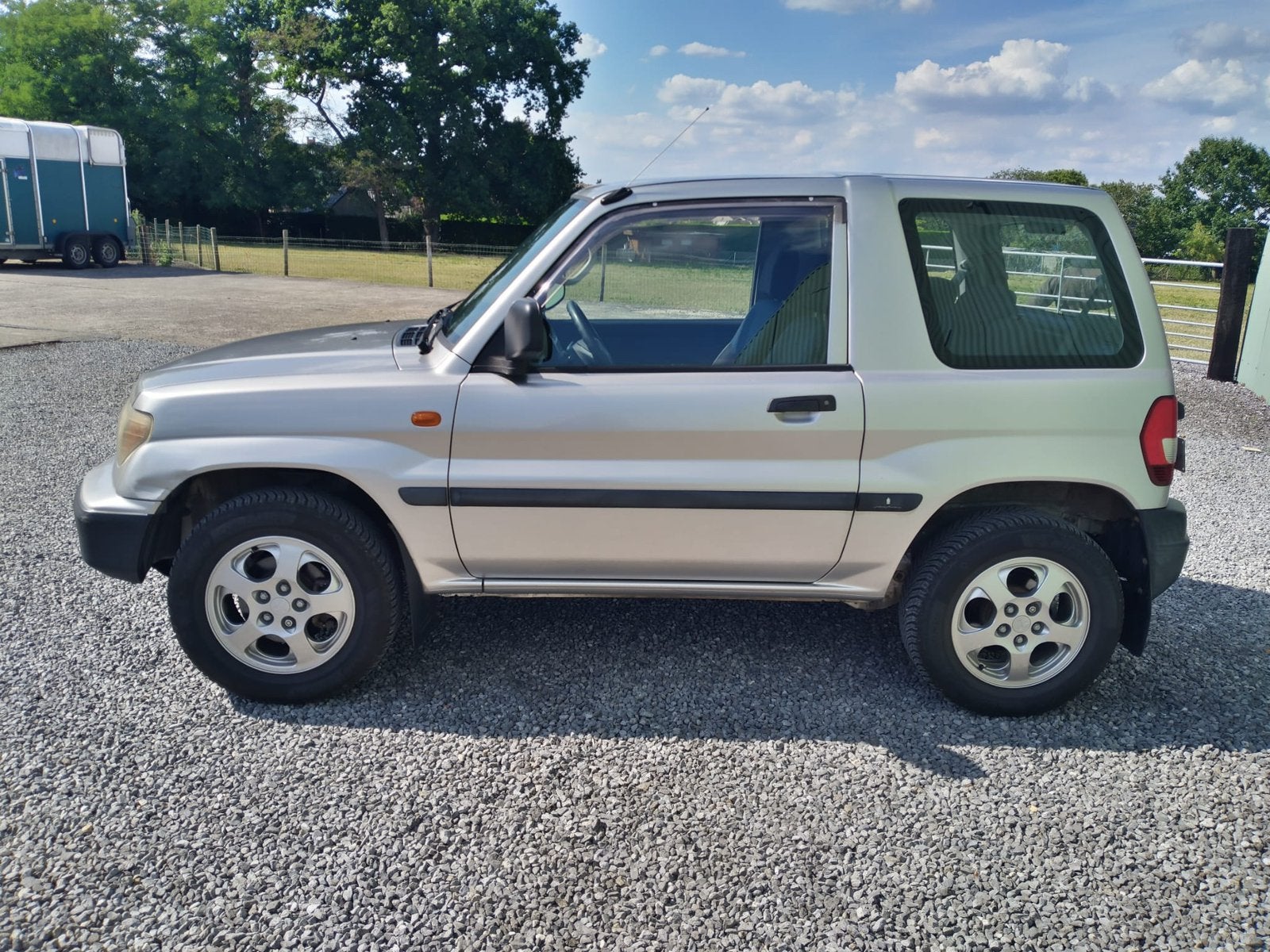 Pajero pinin, Autos, Mitsubishi, Achat, Boîte manuelle, 2 portes, Pajero