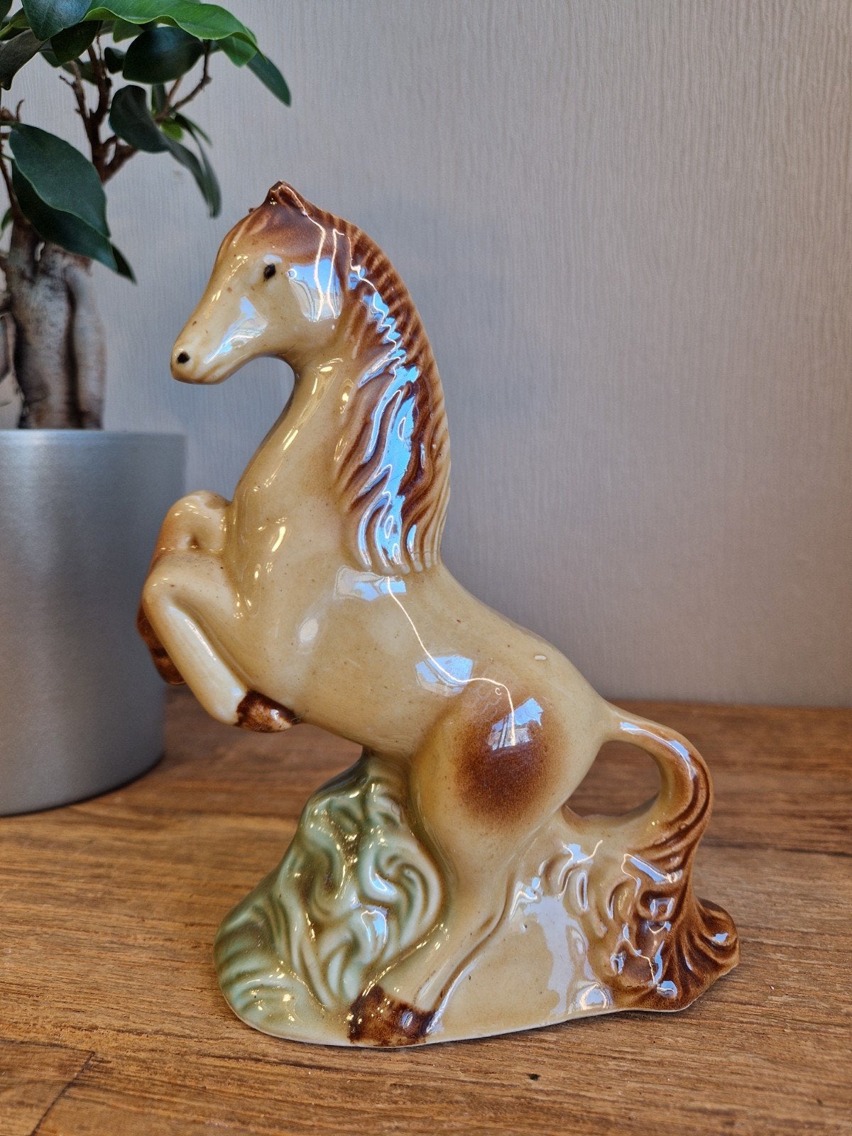 Vintage beeldje steigerend paard Lusterware porselein, Ophalen of Verzenden