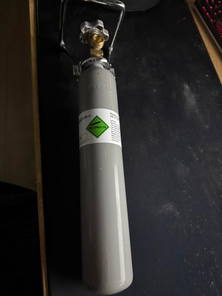 Co2 fles 0.5kg te koop, Dieren en Toebehoren, Ophalen, Zo goed als nieuw, CO₂-systeem