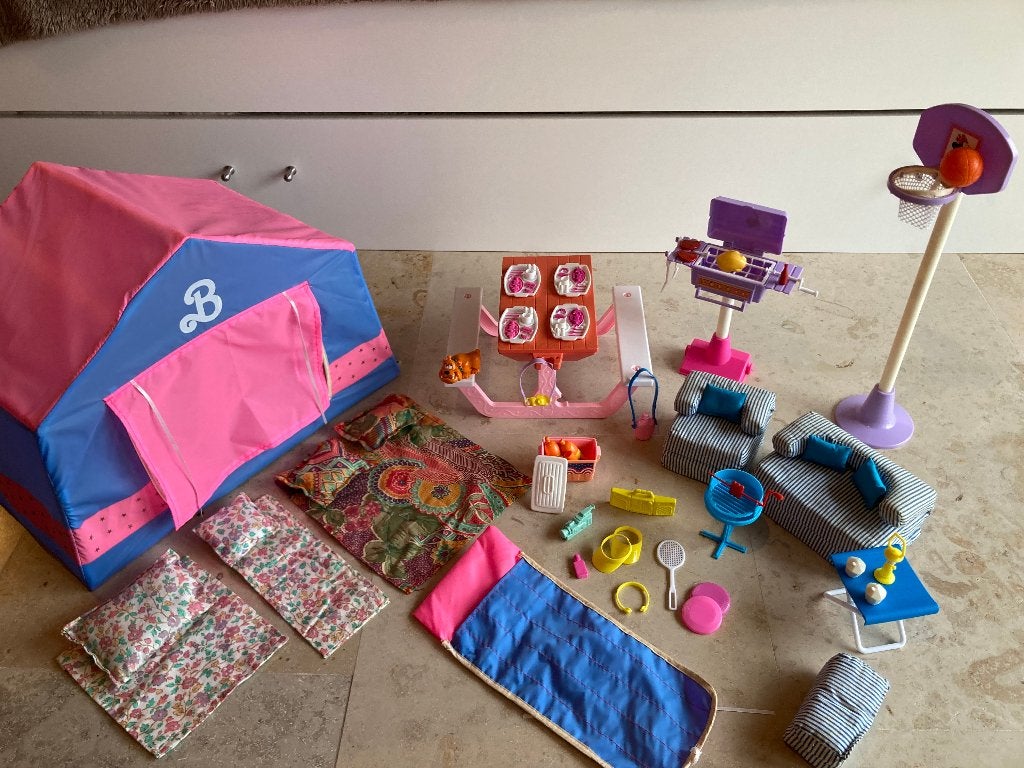 Barbie – kamperen – tent – picknick – zetels - BBQ, Ophalen, Gebruikt, Barbie