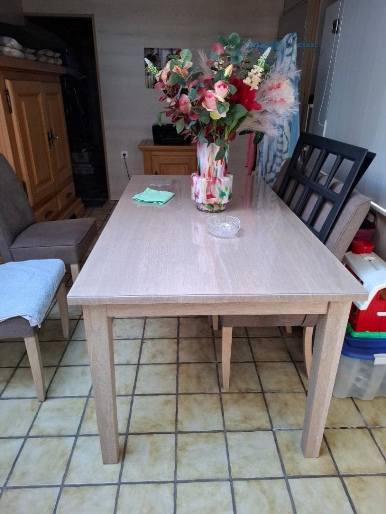 eetkamer tafel + 4 stoelen, Huis en Inrichting, Ophalen, Moderne lichte massieve eik (zie foto), Eikenhout, 50 tot 100 cm