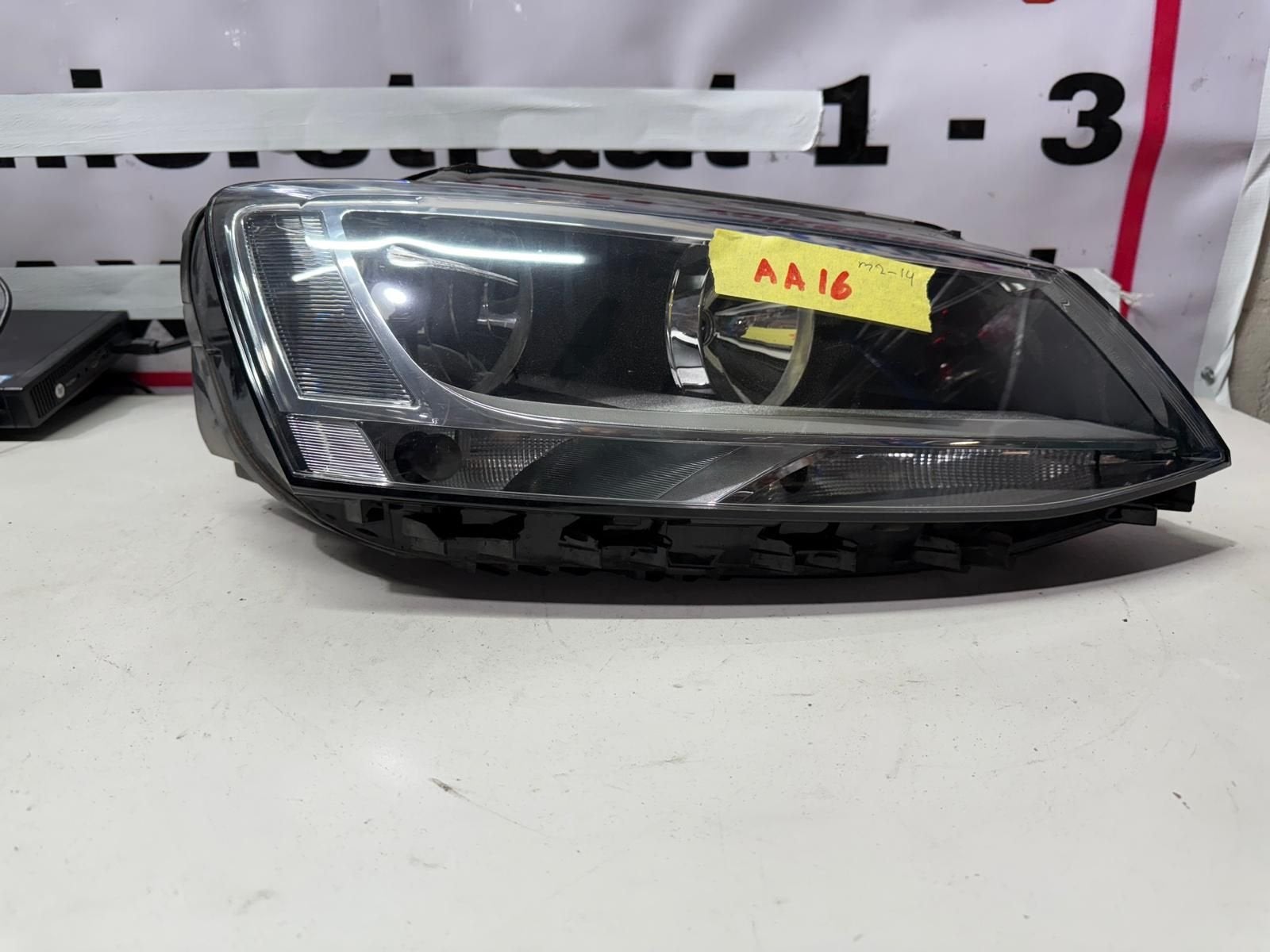 Volkswagen Jetta VI Koplamp, Auto-onderdelen, Gebruikt, -, -, Ophalen of Verzenden