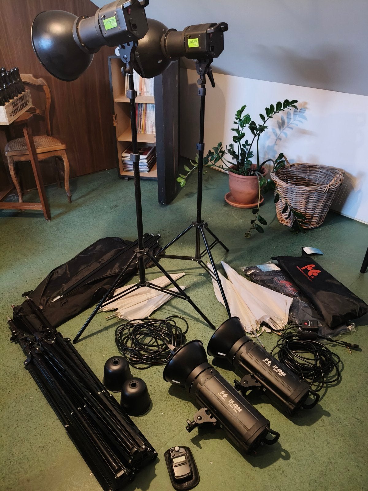Complete studio flitsset, TV, Hi-fi & Vidéo, Photo | Studio photo & Accessoires, Falcon Eyes, Enlèvement