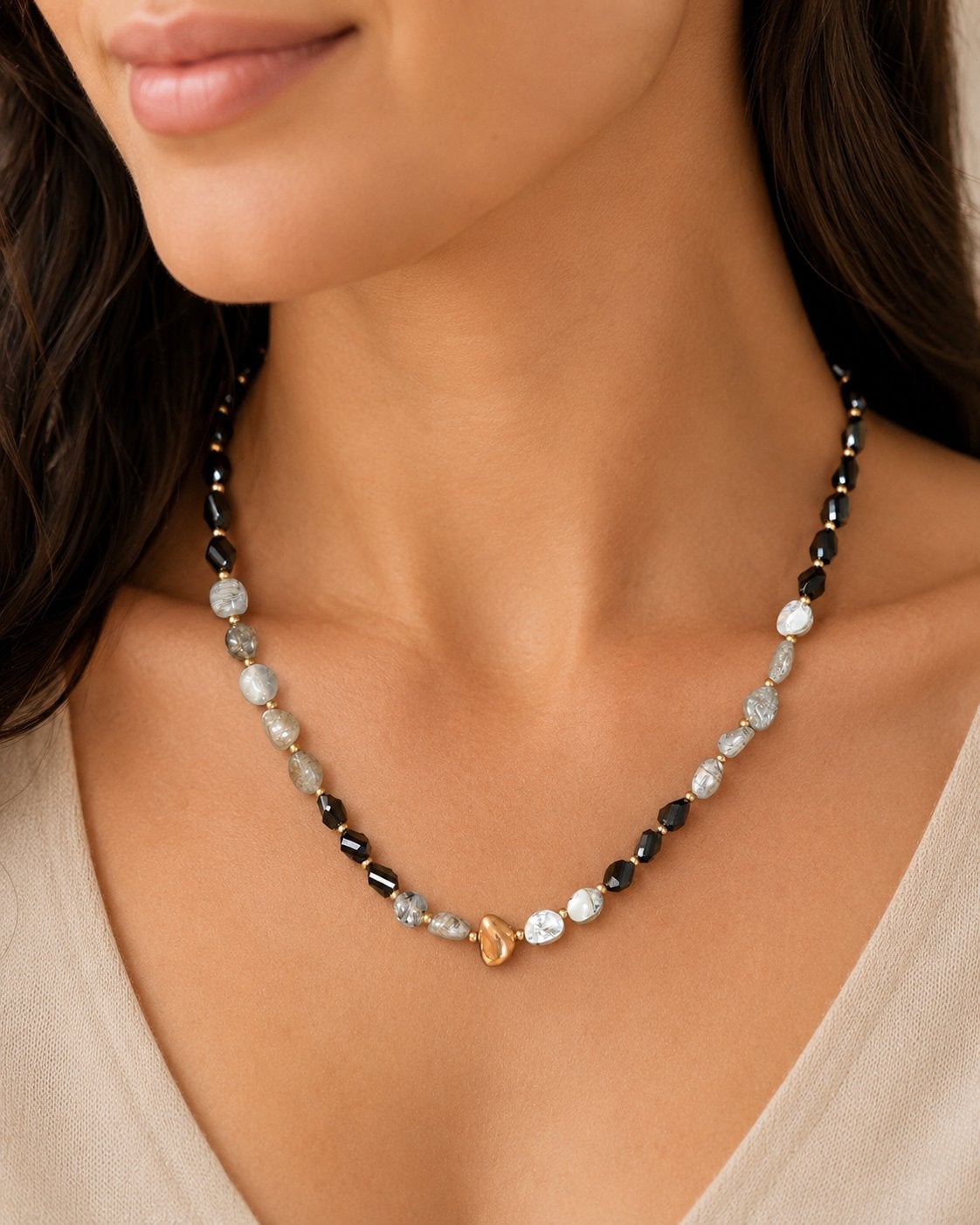 Collier Victoria – collection Mayotte Rutil, quartz, Enlèvement ou Envoi, Neuf, Noir, Réglable
