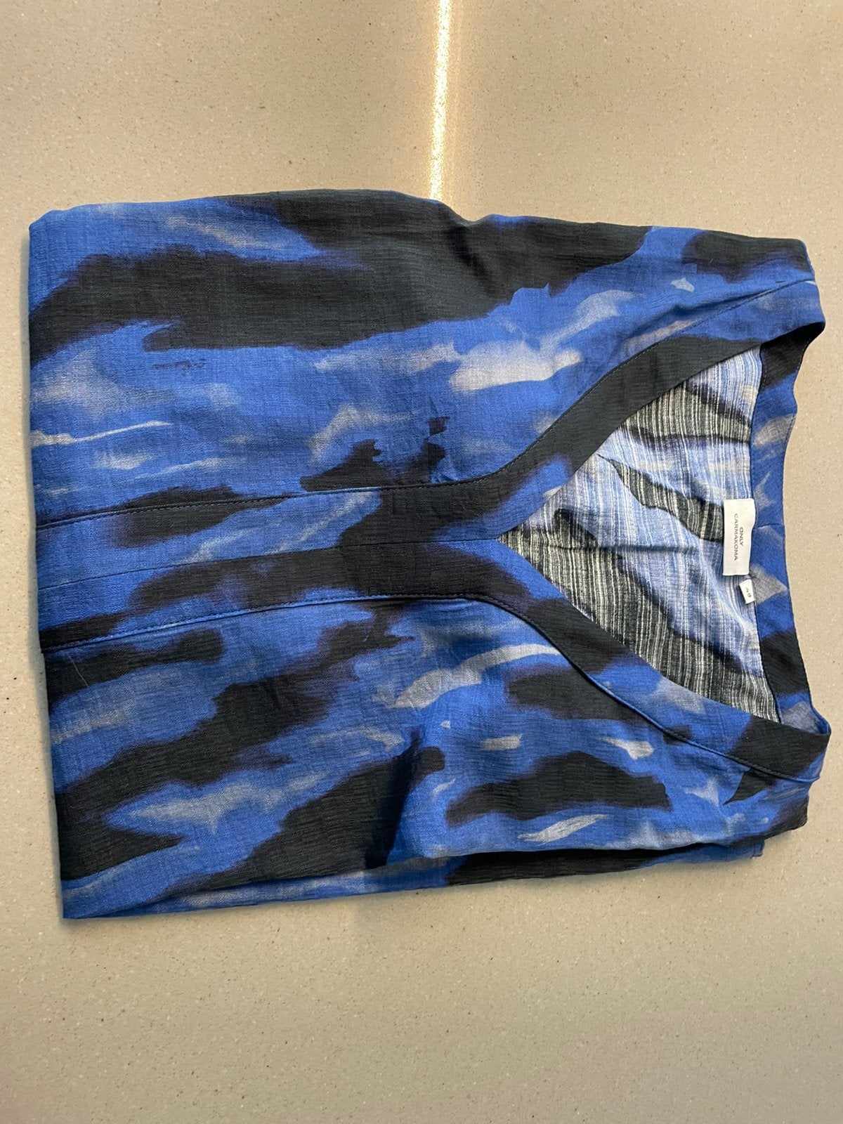Mooi shirt korte mouwen only Carmakoma, Kleding | Dames, Ophalen of Verzenden, Zo goed als nieuw