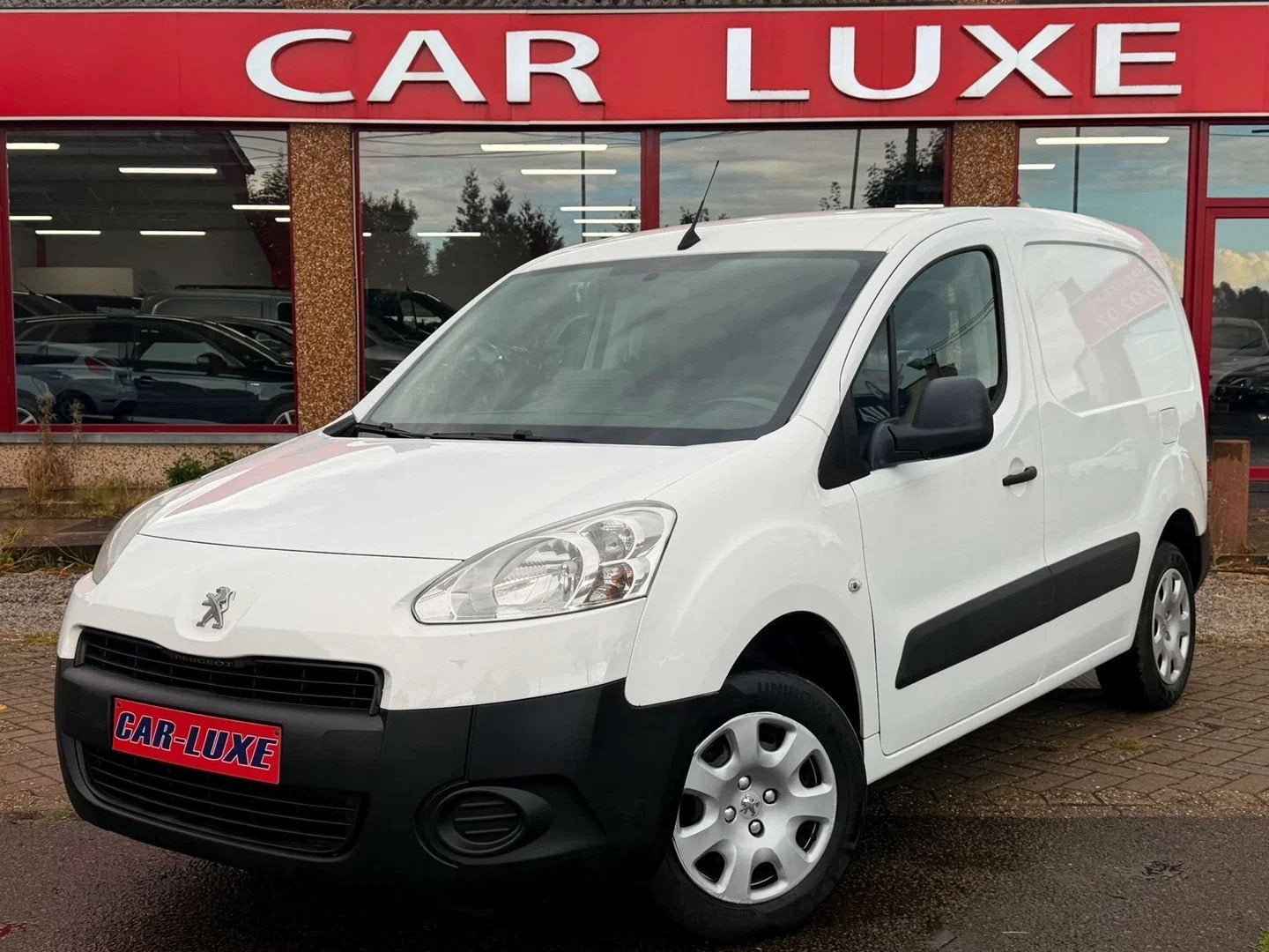Peugeot Partner 1.6HDI 90CV HDI UTILITAIRE TVAC, Autos, Euro 5, Achat, 90 ch, Entreprise