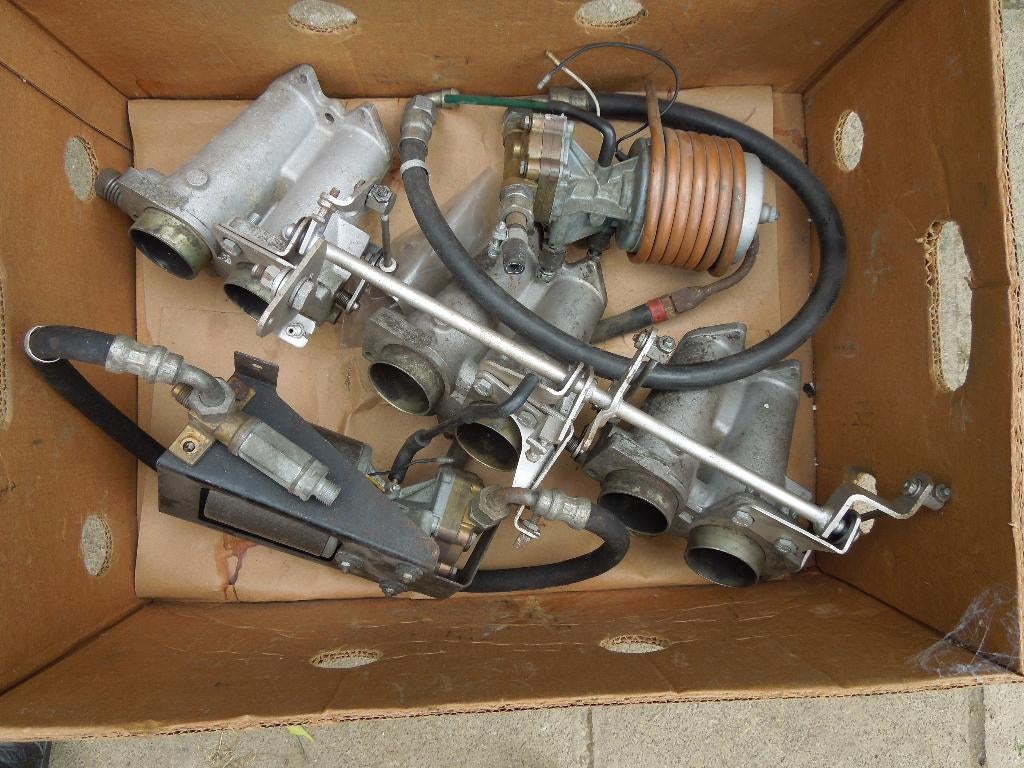 Triumph TR5, TR6, 2500PI injection mécanique Lucas, Autos : Pièces & Accessoires, Systèmes à carburant, Pièces Oldtimer ou Ancêtre