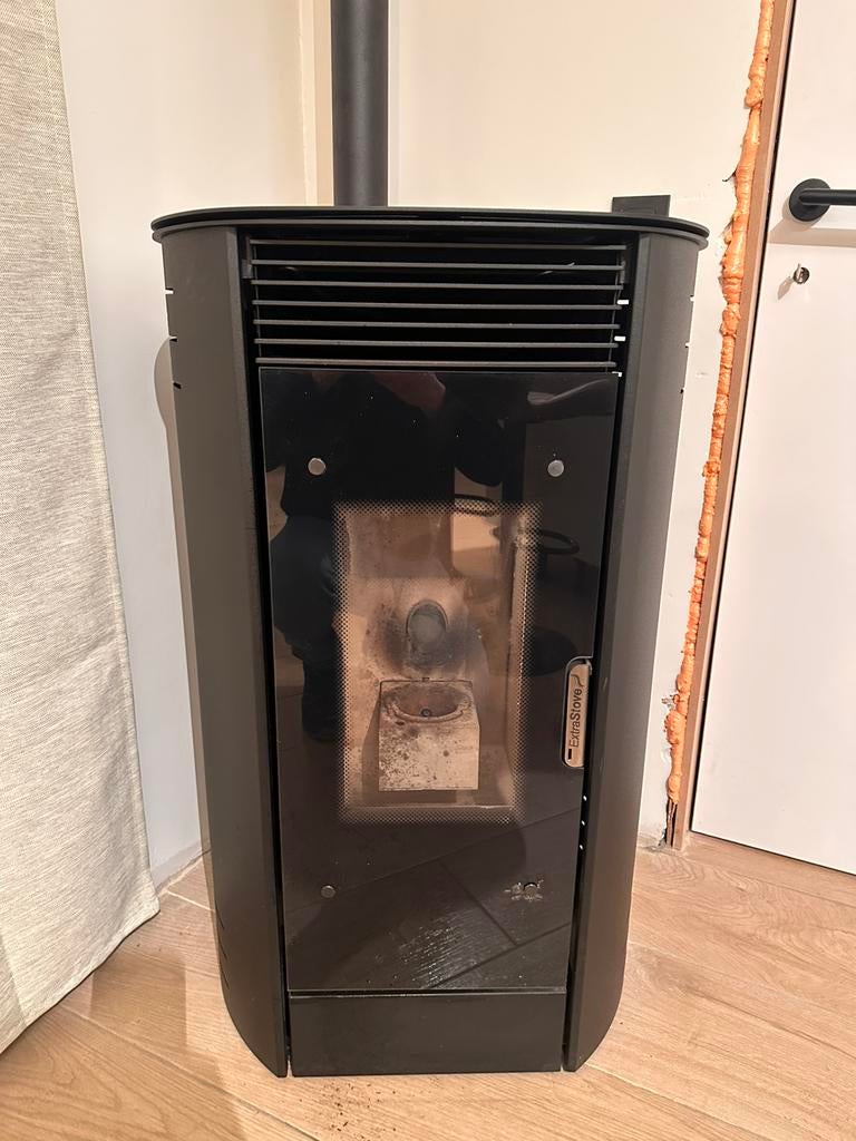 Pellet kachel extra stove, Huis en Inrichting, Kachels, Ophalen, Zo goed als nieuw
