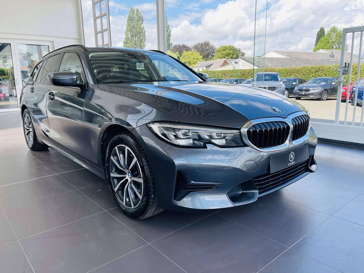 BMW 3 Serie 318 iA * GARANTIE + COCKPIT + LED + GPS PRO + CU, Argent ou Gris, Achat, Euro 6, 5 portes