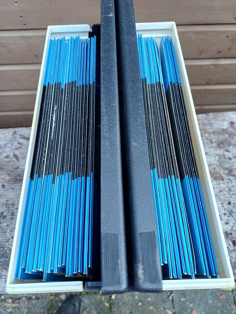 lp met orginele hoezenen  de kunstof opbergcasette 40 stuks, CD & DVD, LP, Autres compositeurs, Comme neuf, Enlèvement
