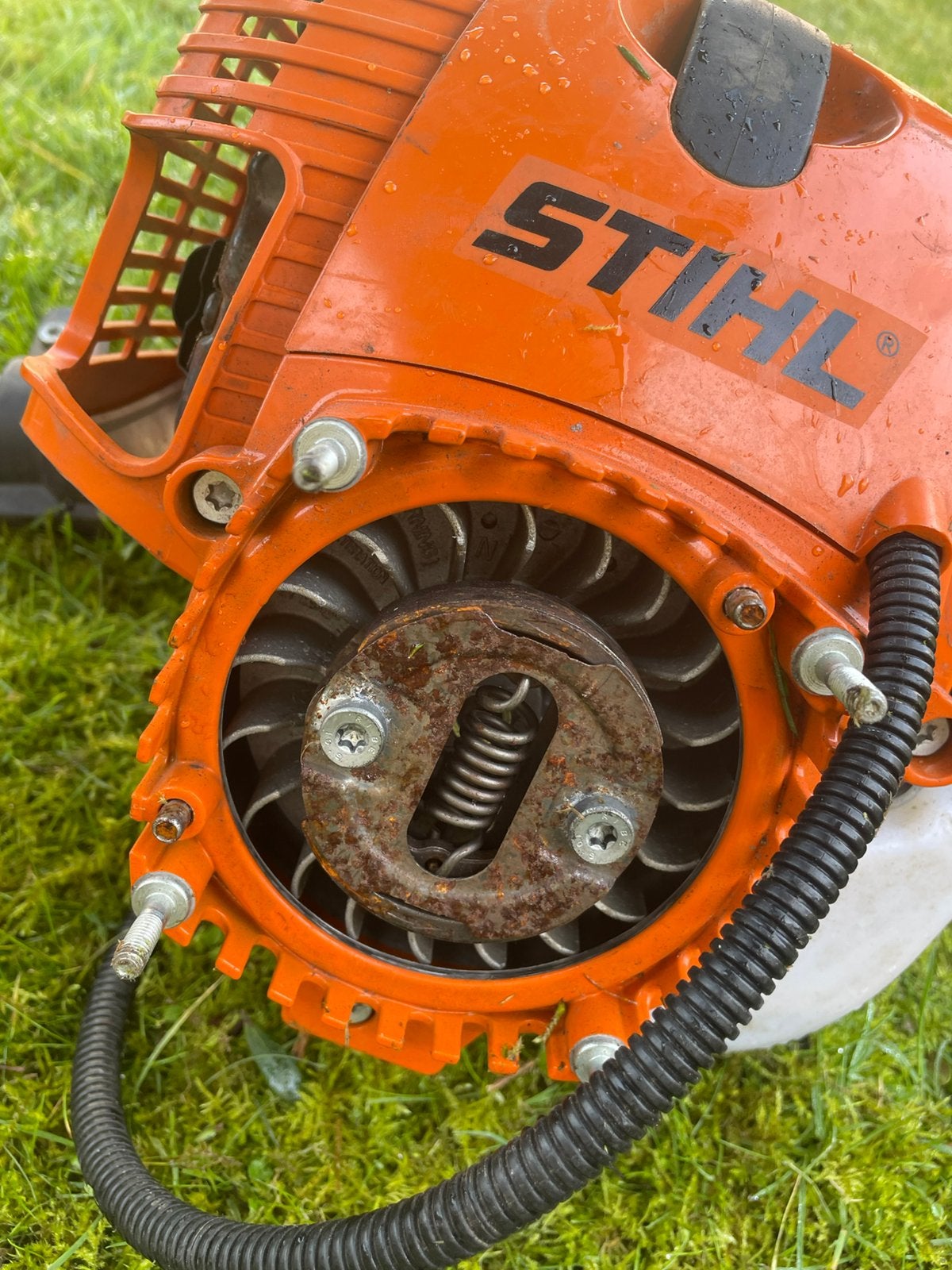 stihl bt 130, Ophalen of Verzenden, Zo goed als nieuw, Grondboor