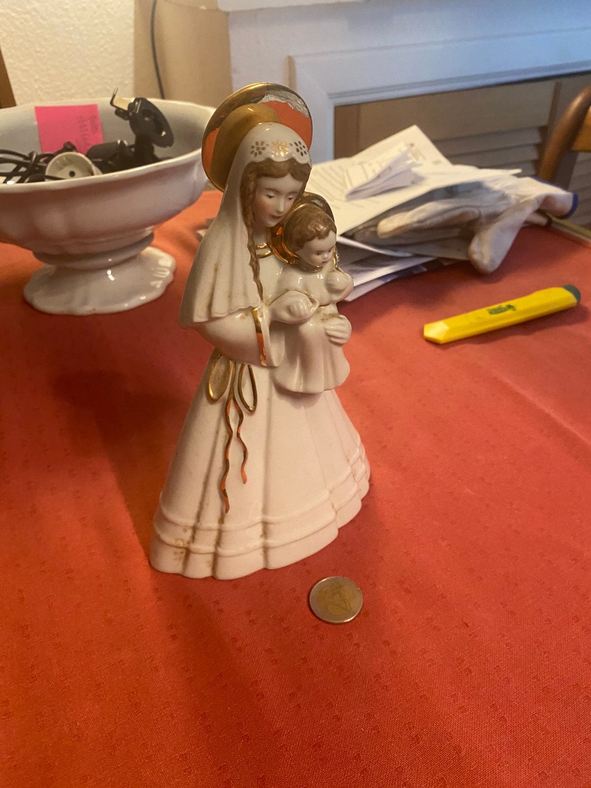 anciene vierge à l’enfant en porcelaine avec cachets, Antiquités & Art, Enlèvement ou Envoi