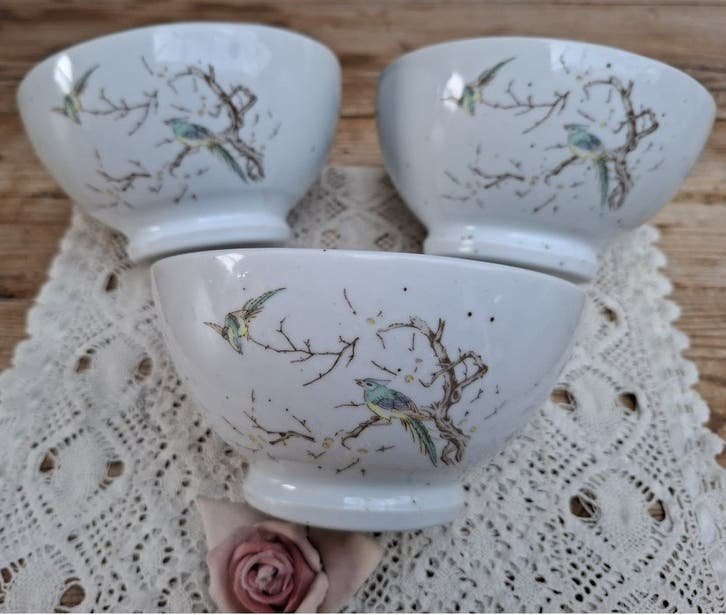3 Vintage gespikkelde spoelkommen met takken en vogeltjes, Enlèvement ou Envoi
