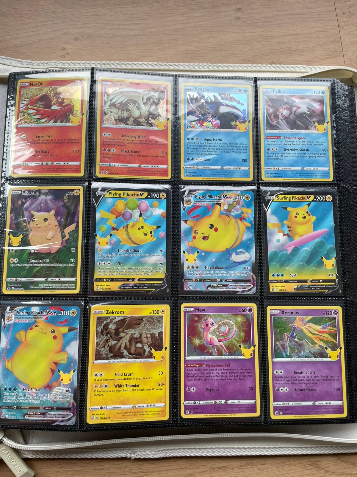 Pokémon celebrations masterset + meer!, Hobby & Loisirs créatifs, Enlèvement, Neuf, Plusieurs cartes, Foil