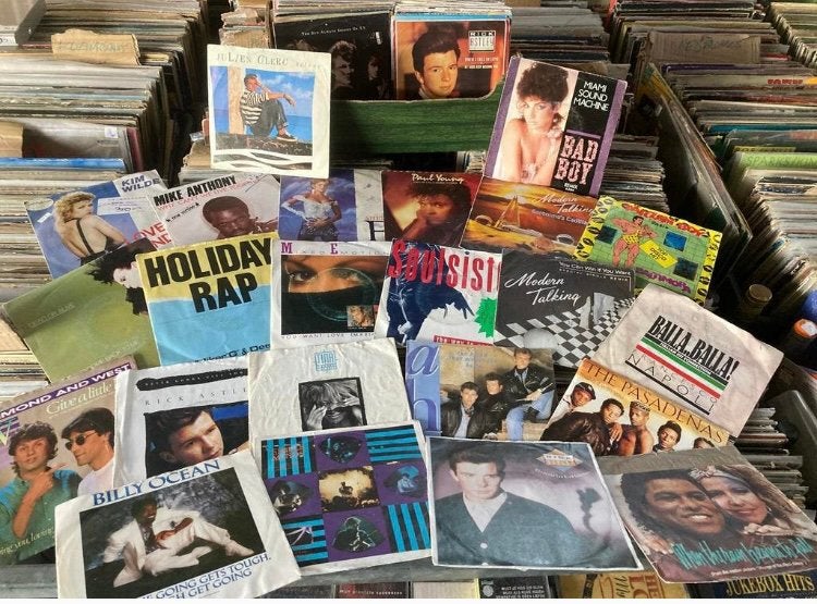 Collectie van 200 singles Pop/70/80/hits…, Enlèvement ou Envoi, Comme neuf, Pop