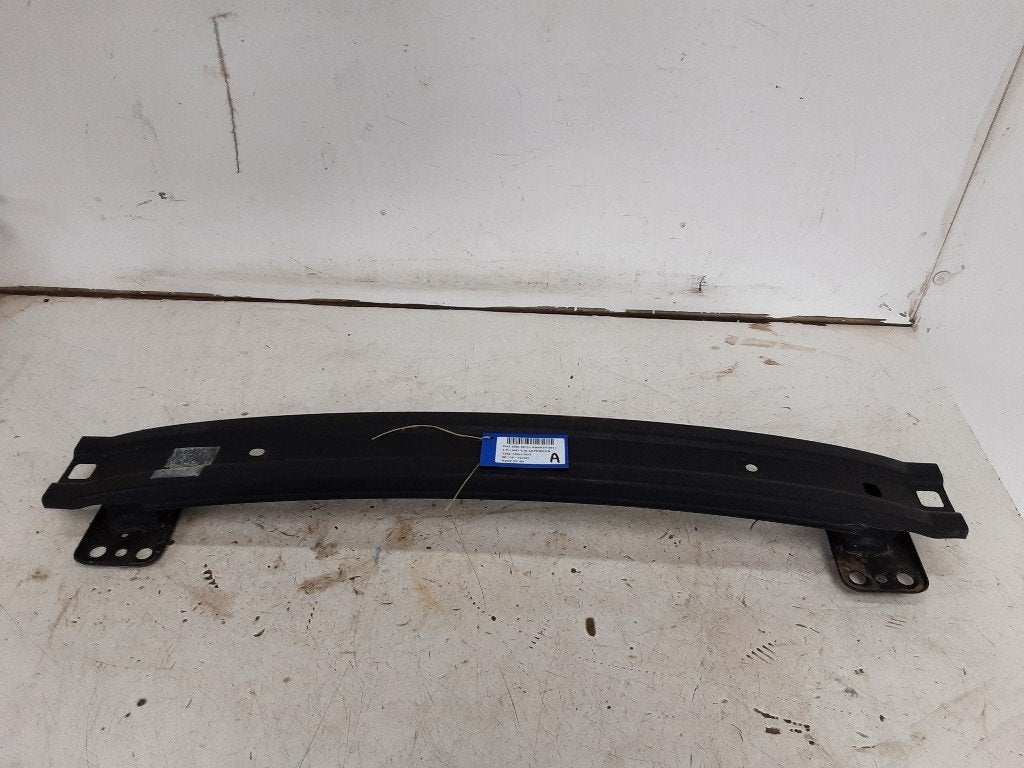 RENFORT PARE CHOC AVANT (TRAVERSE) Abarth 500 / 595 / 695, Taurusavenue 1
2132 LS  Hoofddorp, NL, Webaccessibility@stellantis.com